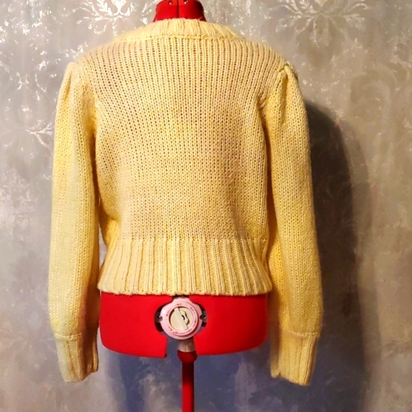 Greylin yellow knit sweater puffy sleeves - Picture 4 of 14